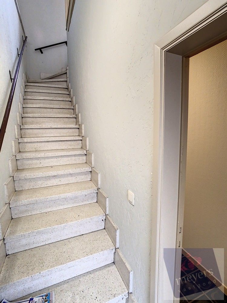Unieke kans in het hart van Sint-Truiden – woning met dubbele ingang en tal van mogelijkheden! foto 10