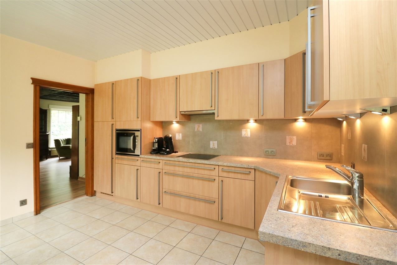 label C, nabij station, volledig vernieuwd in 2016 foto 13