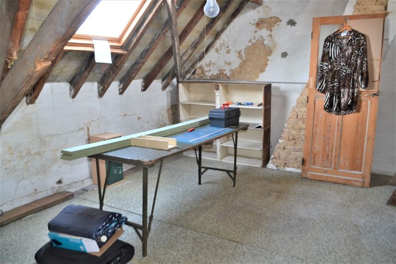 Woning met 2 slaapkamers en grote tuin met terras foto 21