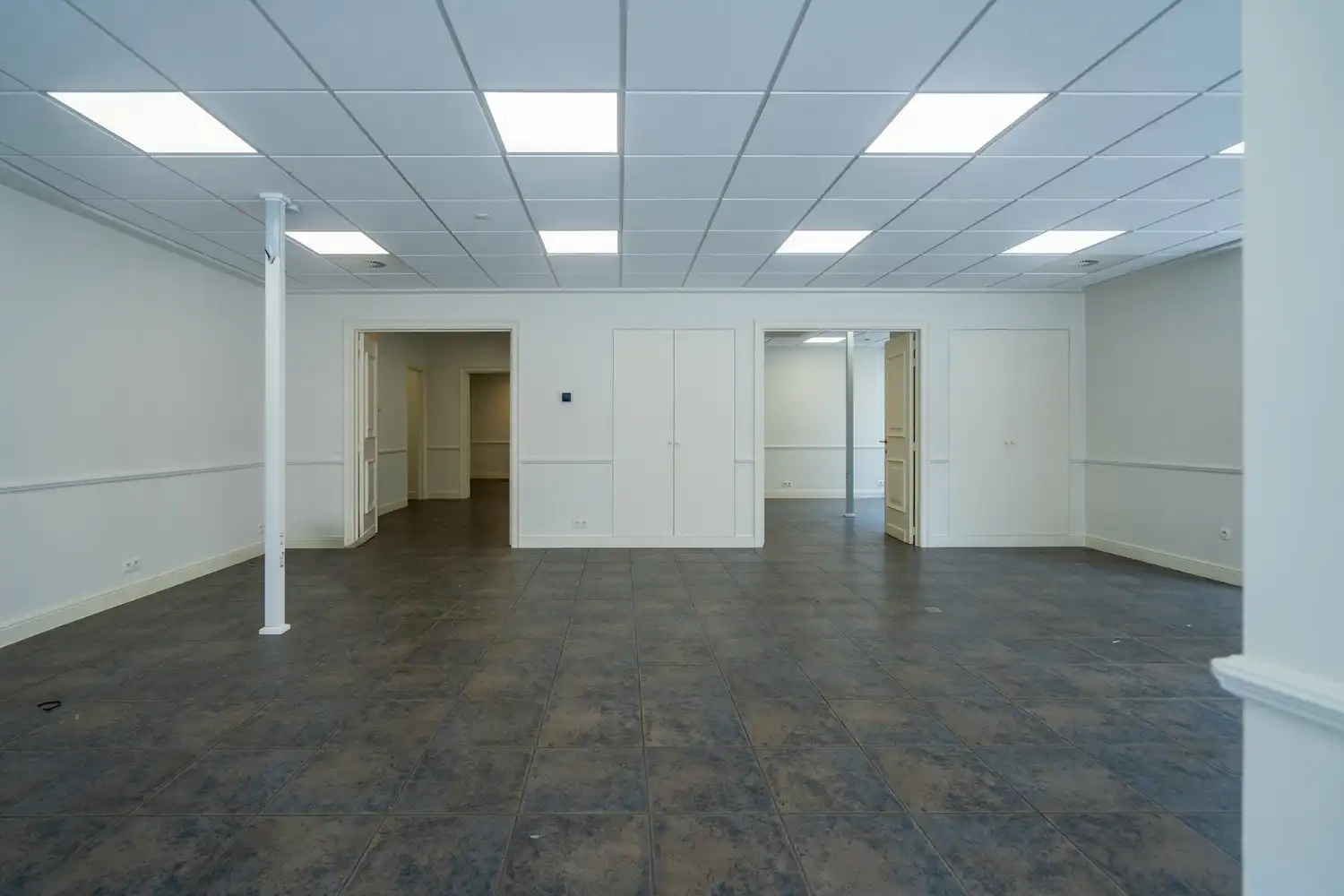 KANTOOR NABIJ GROTE MARKT foto 5