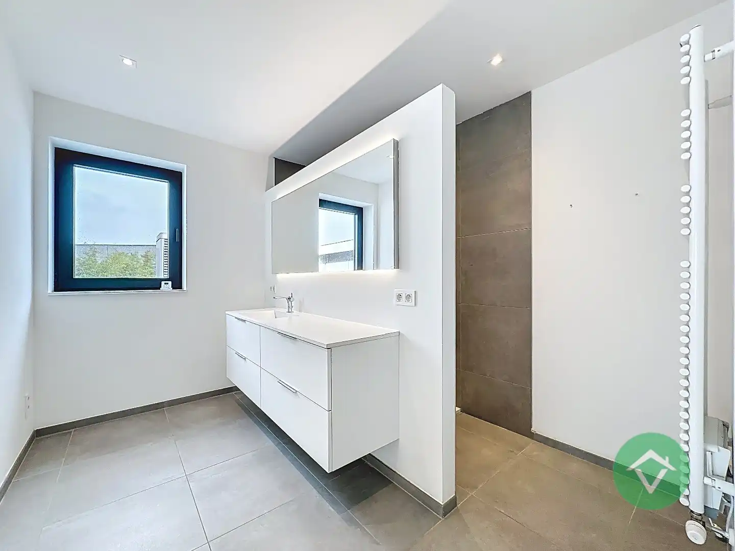 Prachtig dakappartement te Koekelare. foto 17