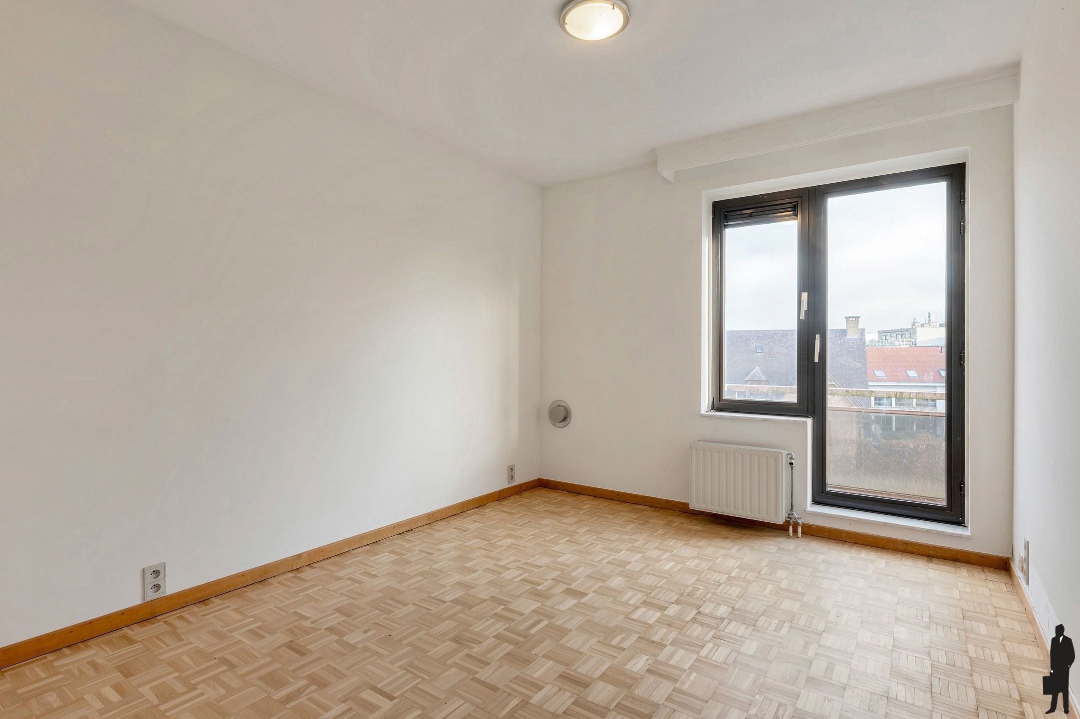 Ruim appartement met 3 slaapkamers pal in het centrum van Brasschaat! foto 6