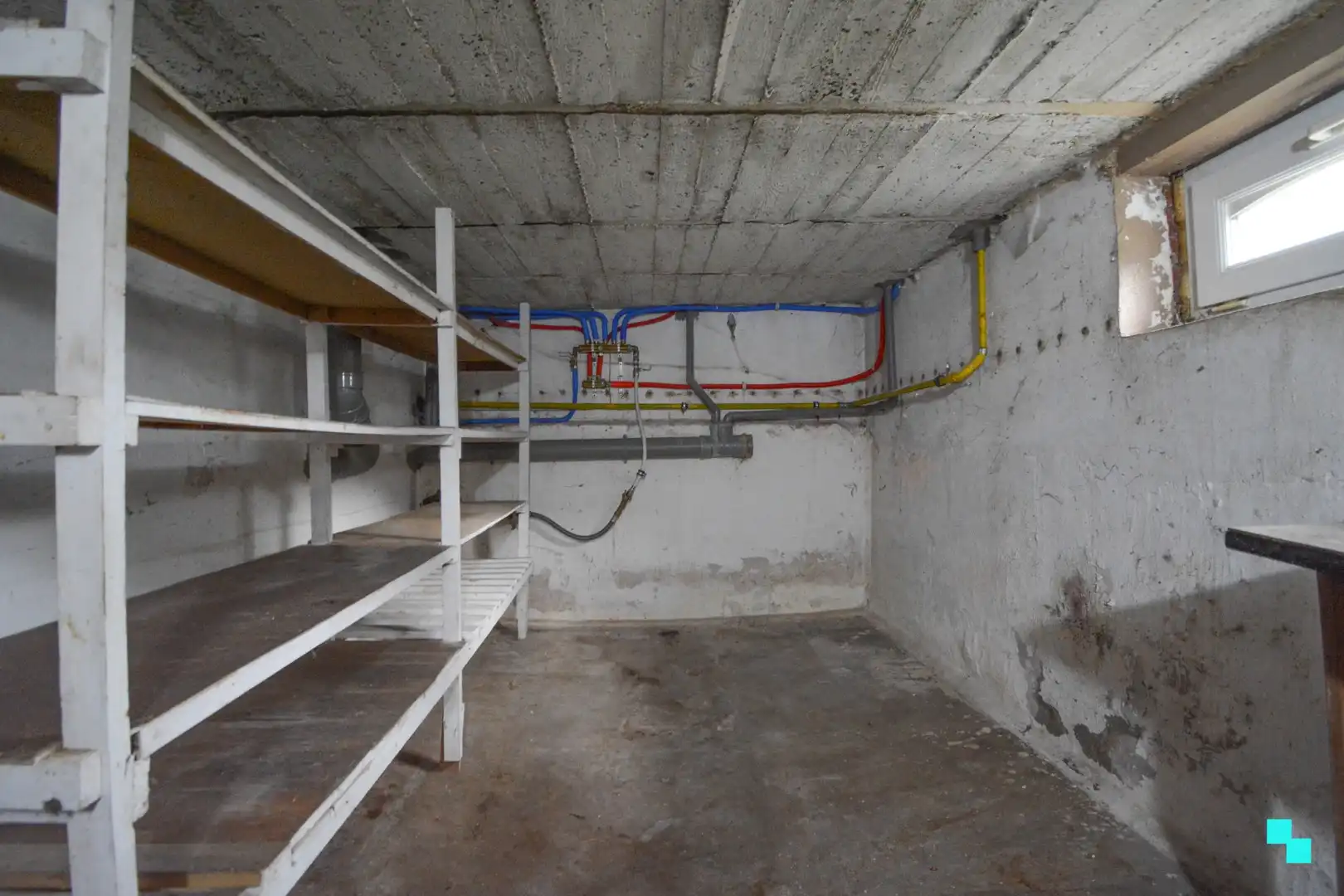 Licht te renoveren HOB te Dadizele foto 17