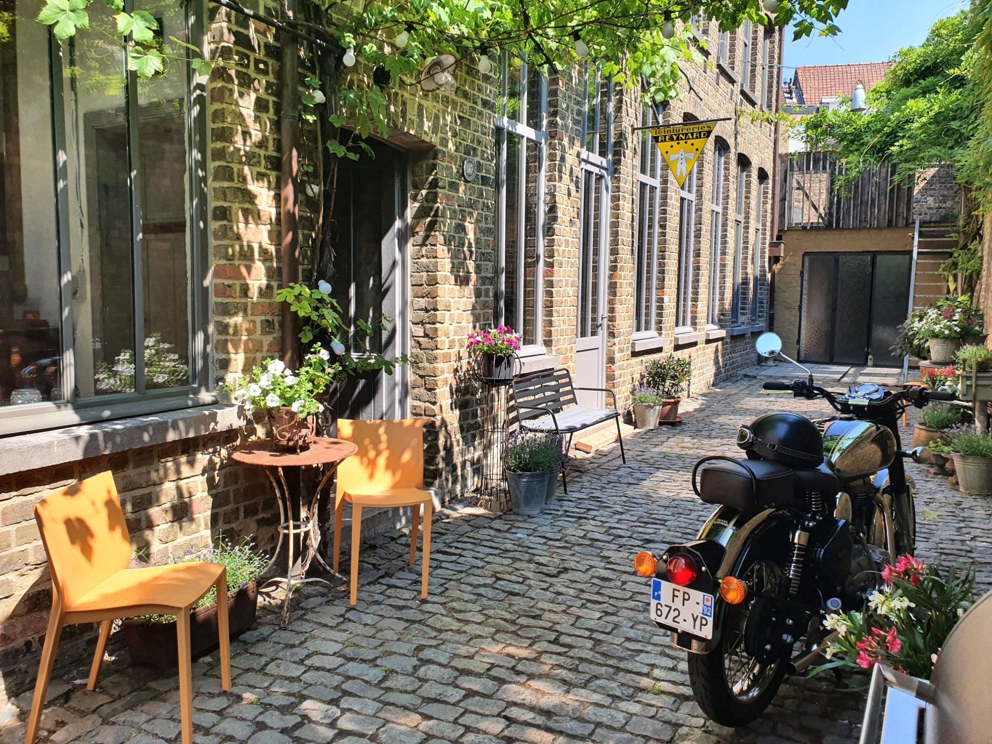 Unieke vastgoedopportuniteit met historisch karakter te Brugge – 750 m² bewoonbare oppervlakte foto 5