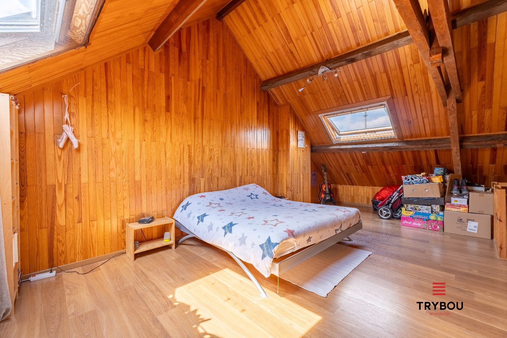 Uitstekend gelegen, ruime stadswoning met 4 slaapkamers foto 16