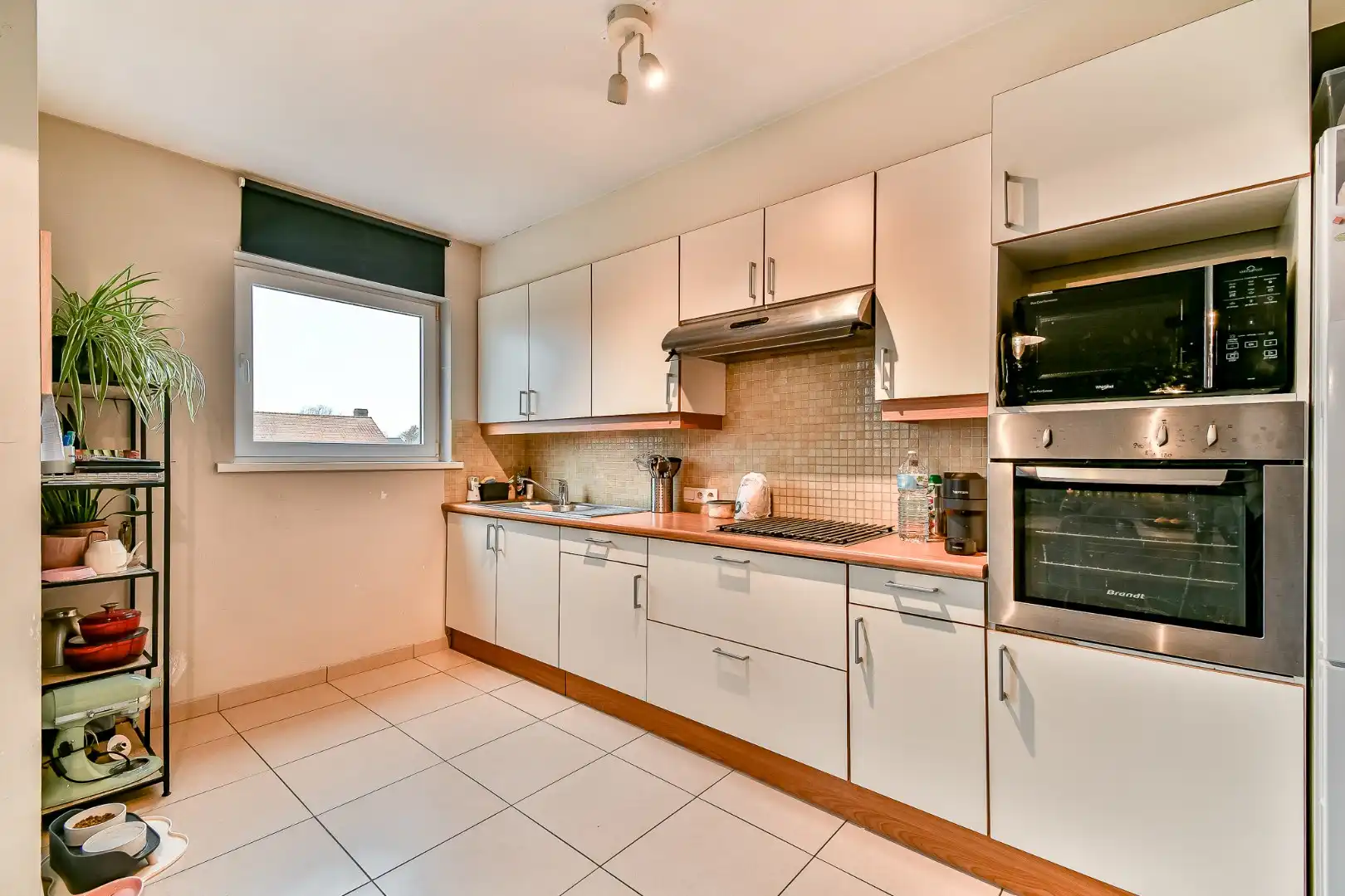Duplexappartement met twee slaapkamers op rustige ligging in centrum Gistel foto 3