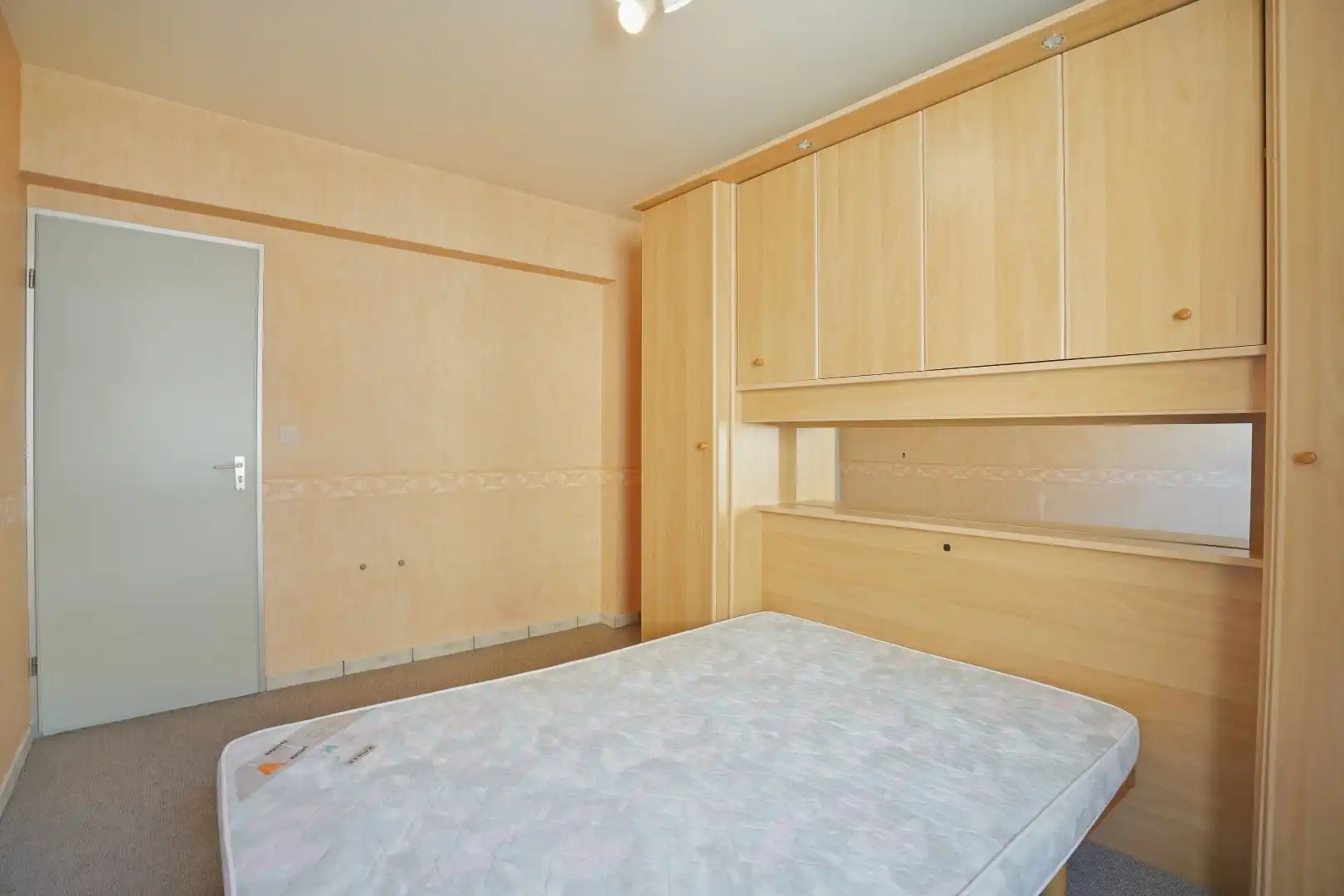 Op te frissen 2-slaapkamerappartement (73m²) te Koksijde Sint-Idesbald.  foto 10