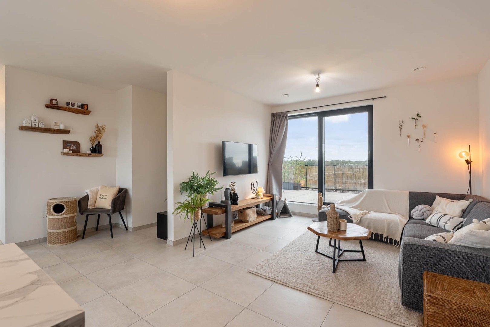 Modern & instapklaar appartement in Heusden-Zolder foto 2