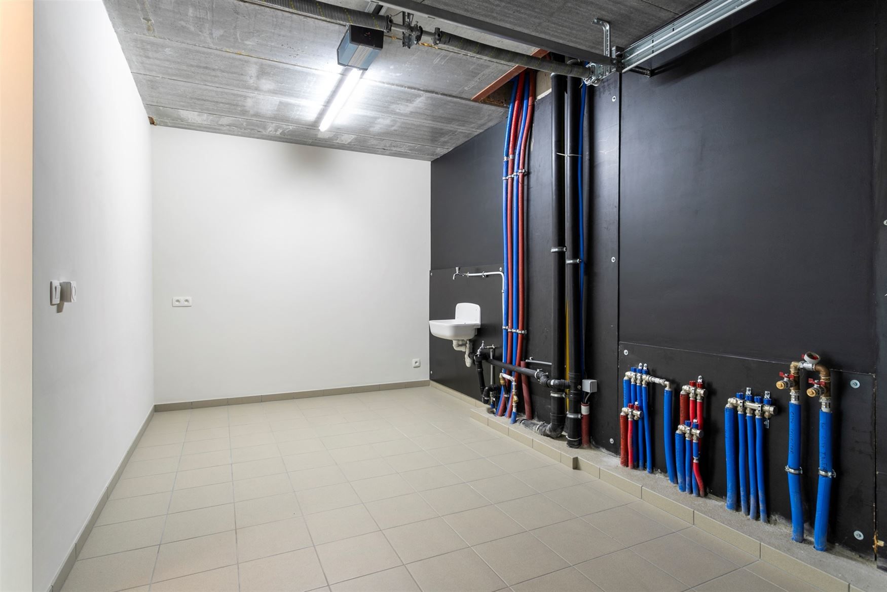 Nieuwbouwwoning in een jonge wijk foto 15