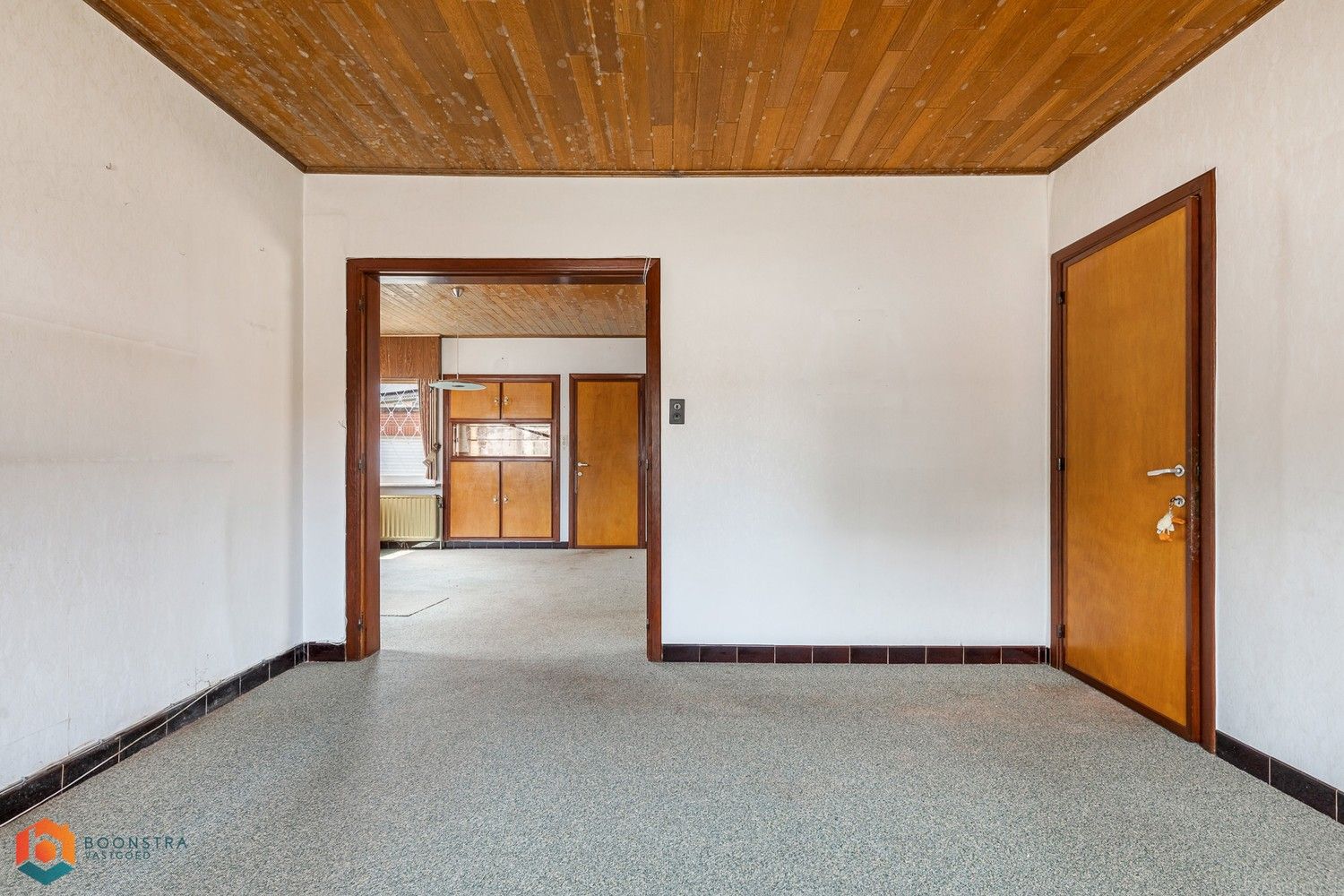 Te renoveren woning met tuin en 2 slpkrs op een perceel van 664 m² foto 5