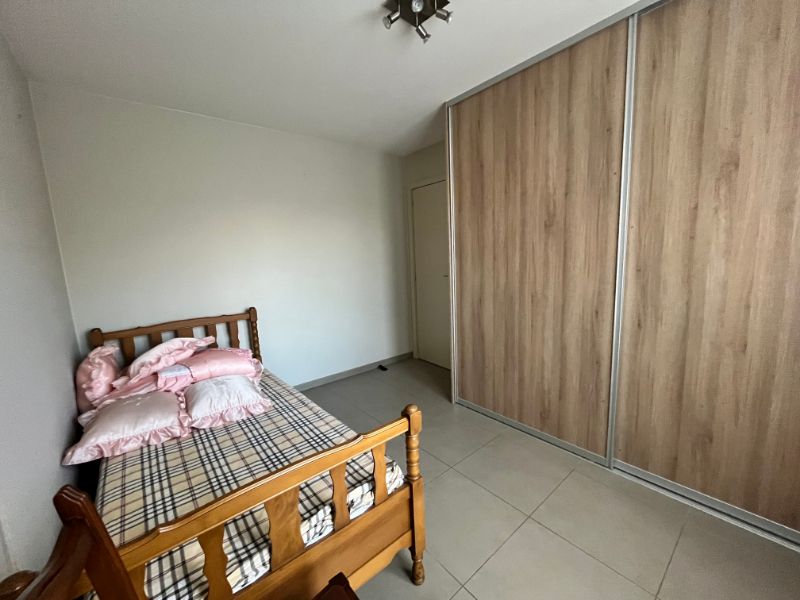 Vernieuwd 2-slaapkamer appartement te huur foto 19