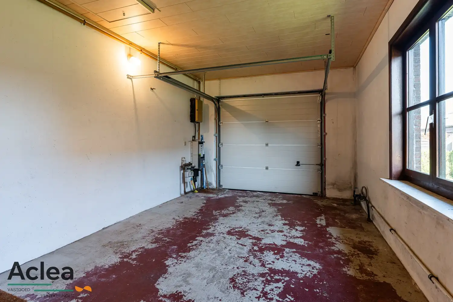 Vrijstaande woning op een zeer goede locatie in Vinderhoute. foto 24