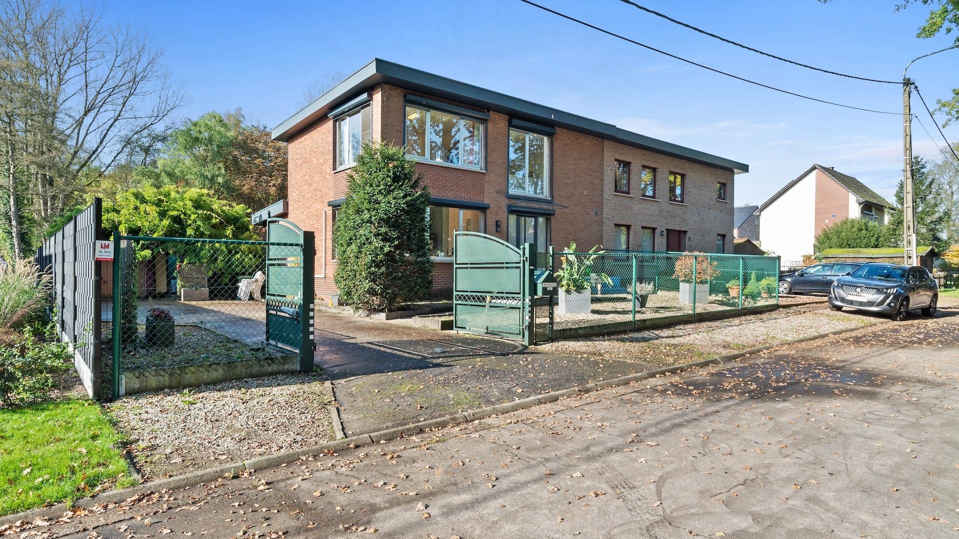 Half-open woning met 3 slaapkamers vlakbij natuurgebied De Maten foto 2