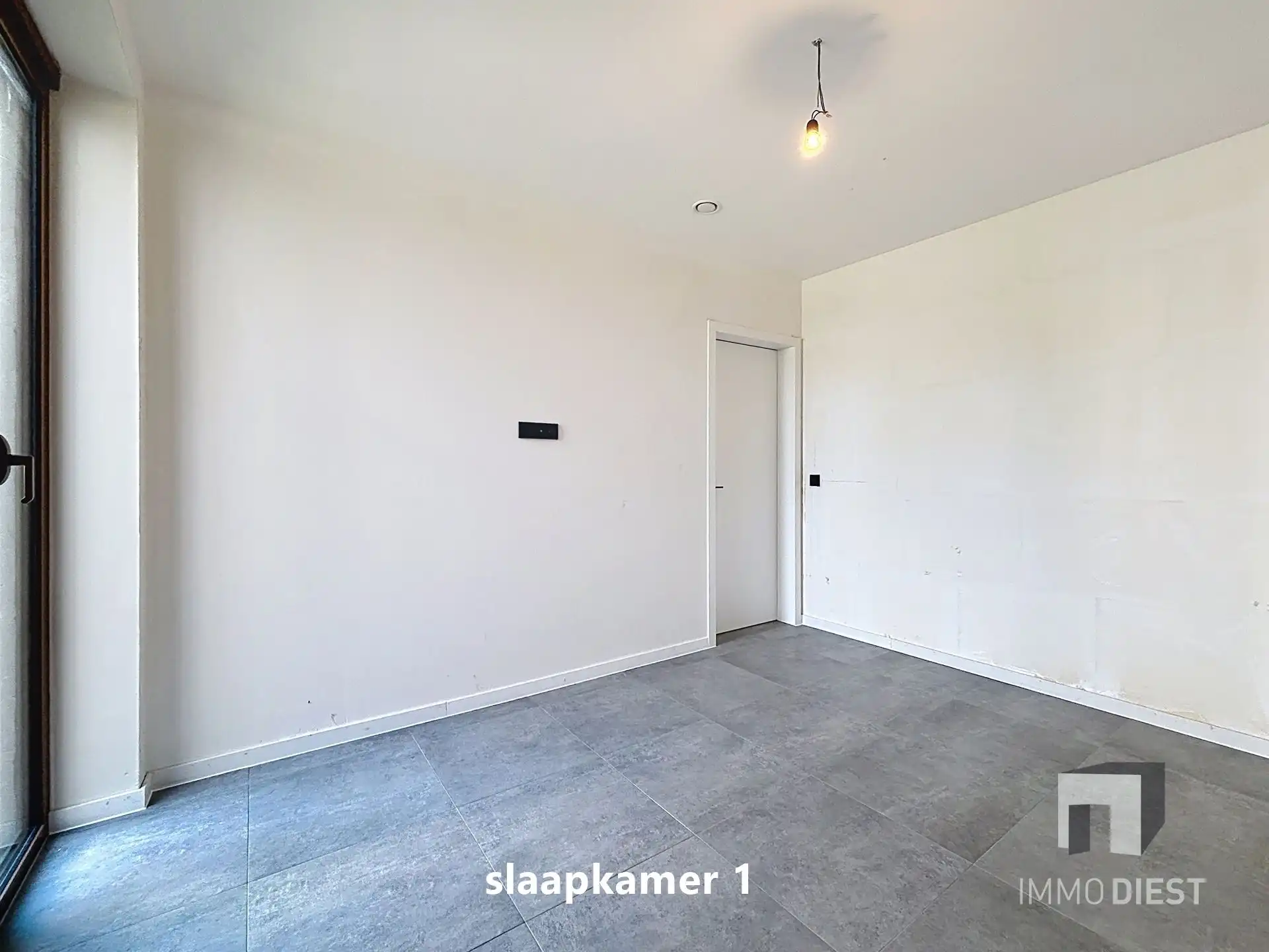 Gelijkvloers appartement met 2 slaapkamers. foto 13