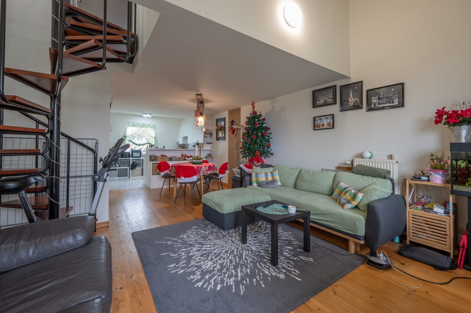 Appartement op goede ligging te Sint-Andries foto 2