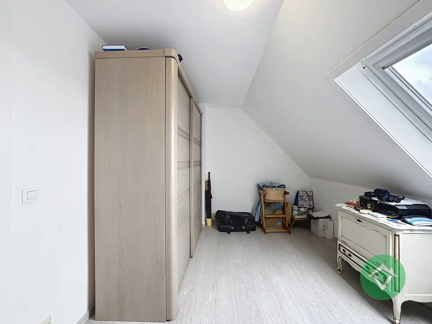 Instapklaar appartement met 4 slaapkamers en 2 badkamers in centrum Gistel foto 23