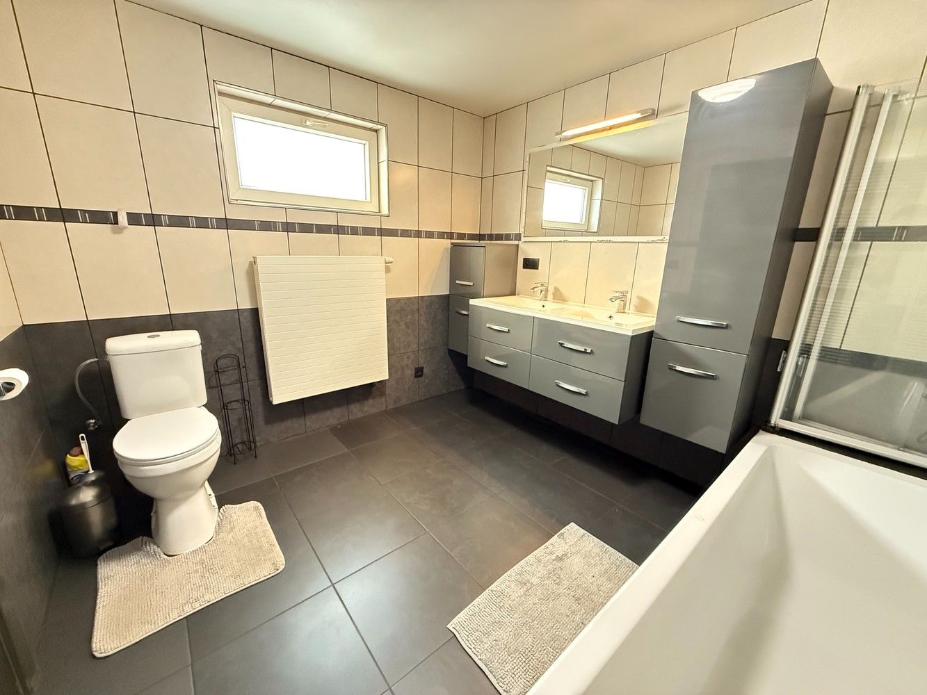 Instapklare gezinswoning te centrum Grobbendonk foto 8