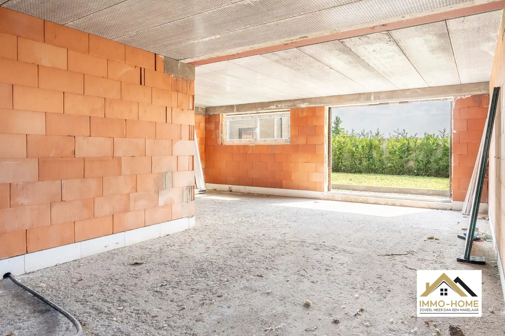 HOB casco woning met héél veel potentieel foto 5
