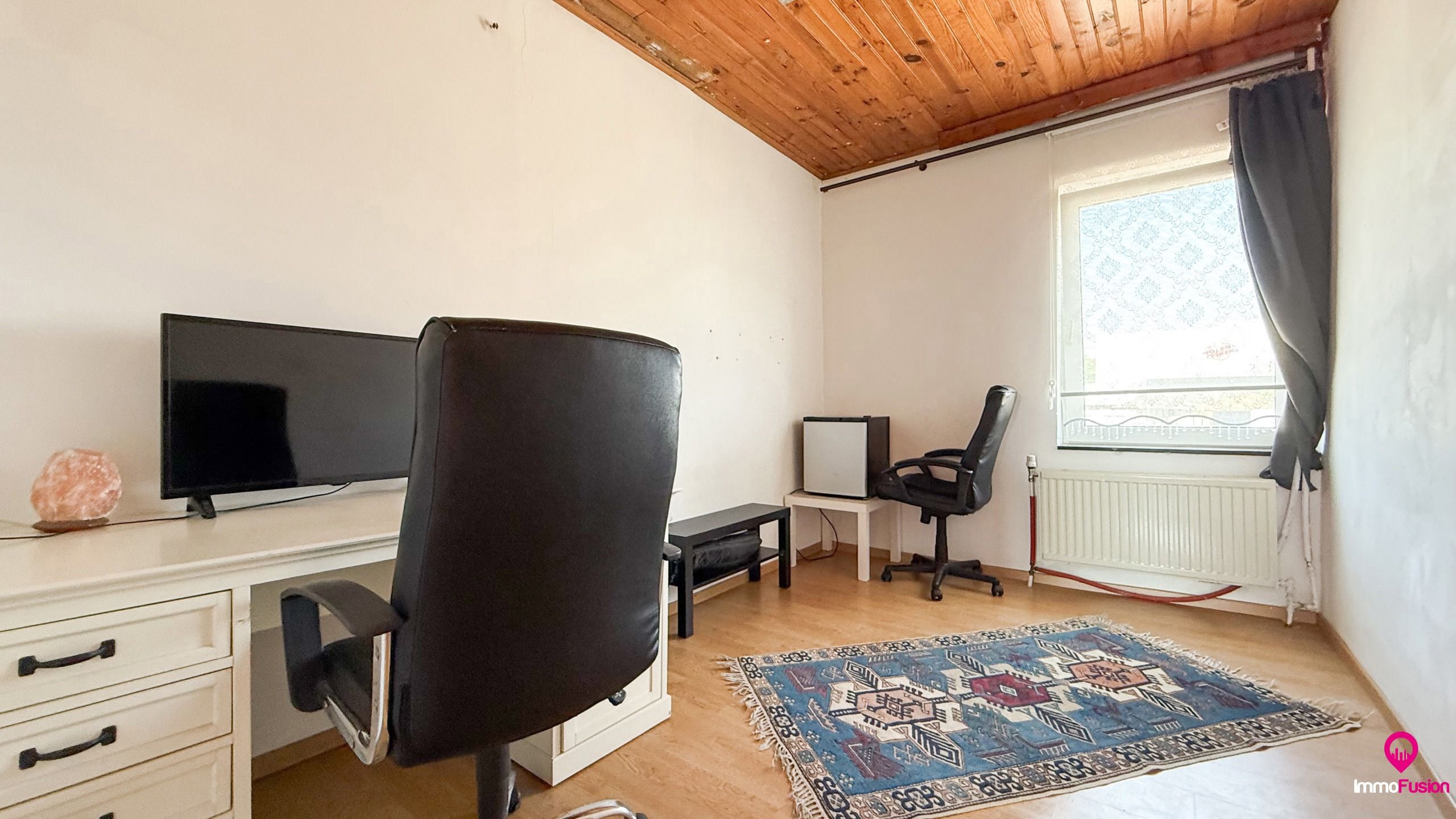 Gezinswoning met 3slpks en veel potentieel te Beringen!  foto 15