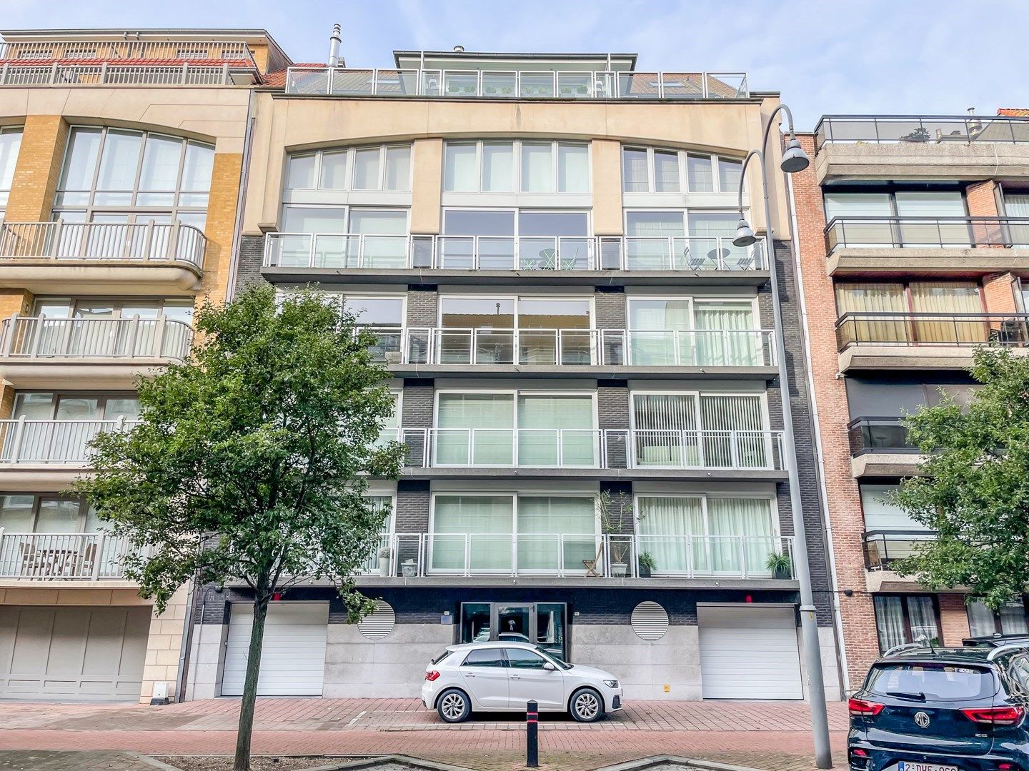 Duplex dakapp. met circa 16 m² terras gelegen in de P. Parmentierlaan op wandelafstand van het Rubensplein en de Zeedijk. foto 21