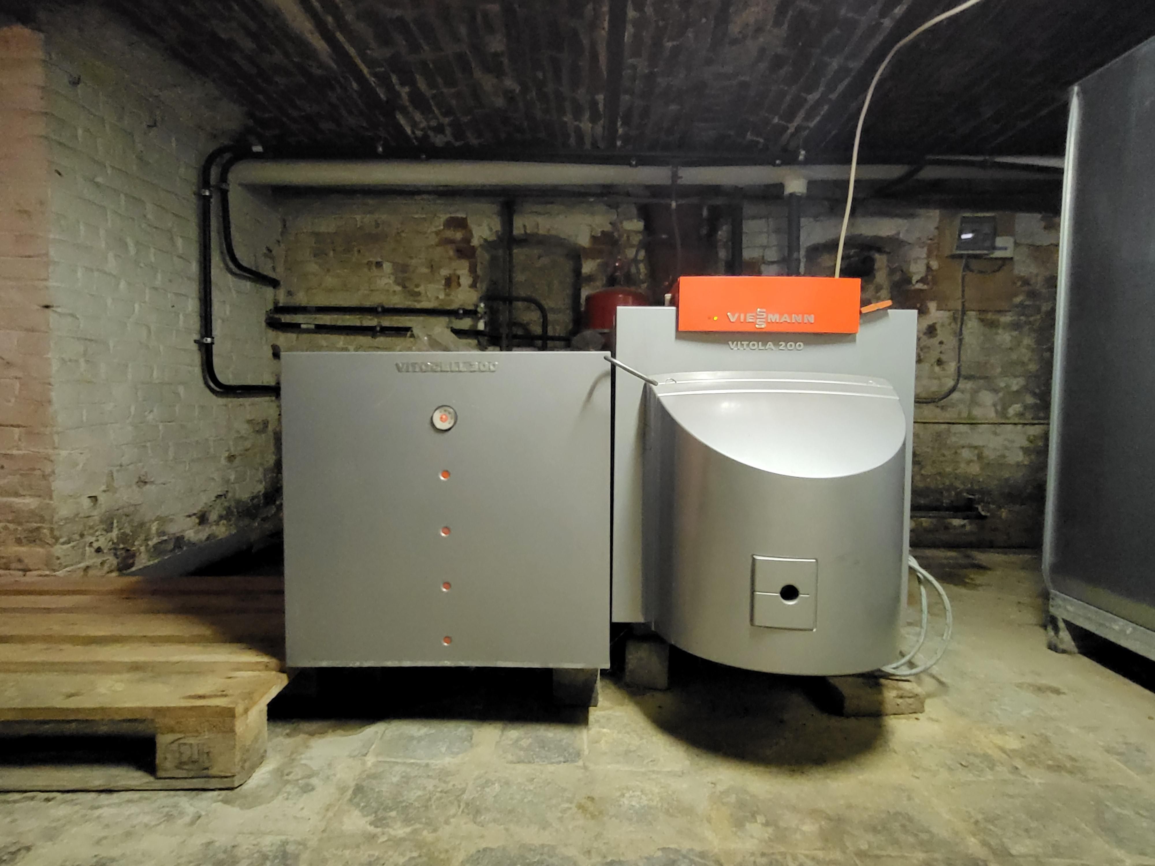 Handelspand met woongelegenheid en ruime tuin in het charmante Sint-Maria-Lierde foto 29