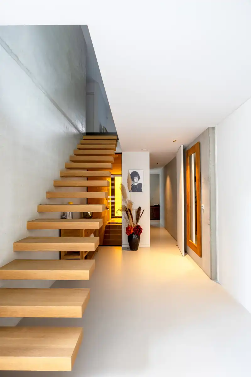 Ruime moderne luxe villa met zwembad op ca. 2339 m². foto 15