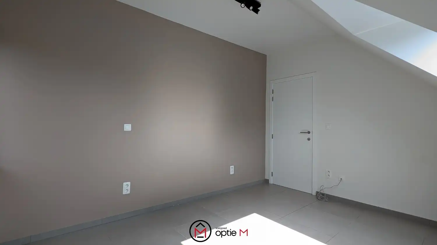 🏡 Duplex appartement te huur in Bilzen-Hoeselt – Instapklaar met 2 slaapkamers - op wandelafstand van het centrum van Bilzen foto 12