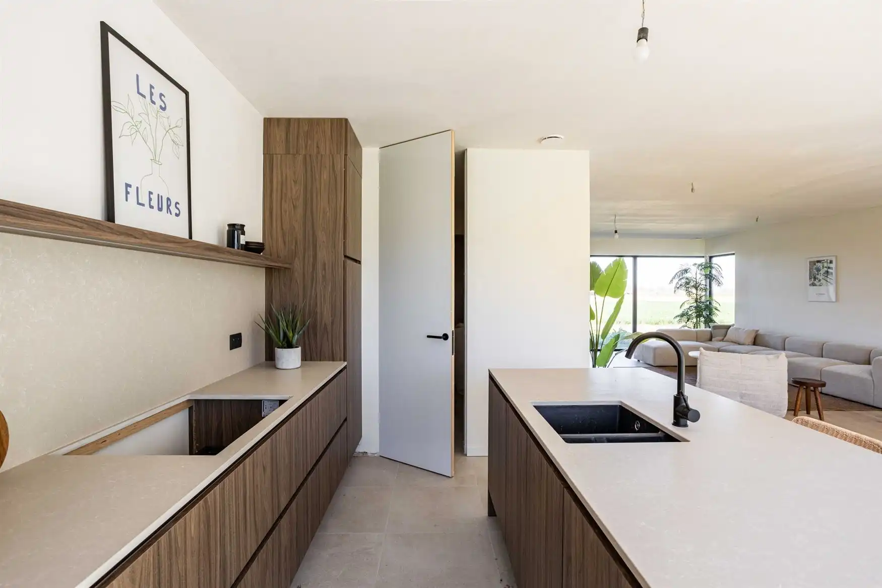Stijlvolle & lichtrijke woning met schitterende zichten foto 13
