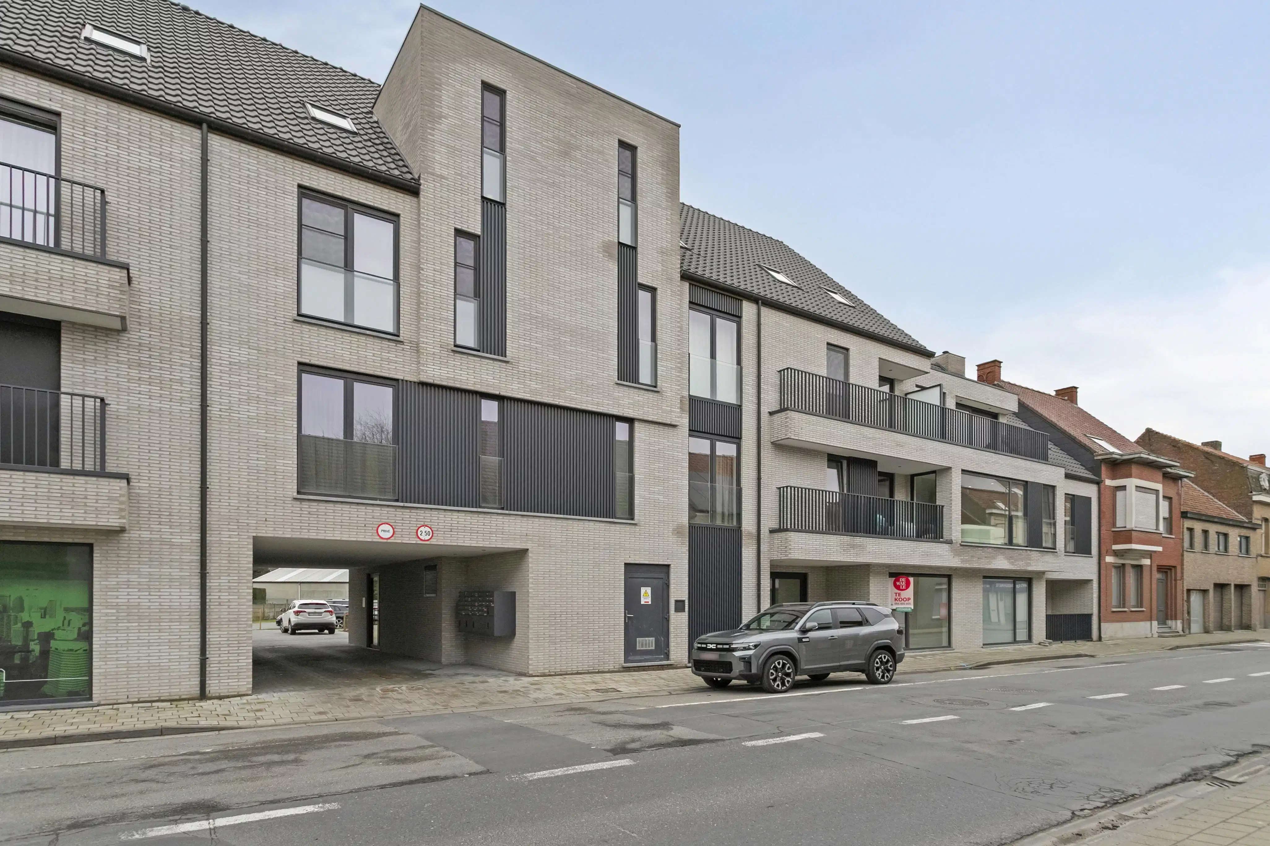 Bovengrondse staanplaats te koop nabij centrum Desselgem foto 6