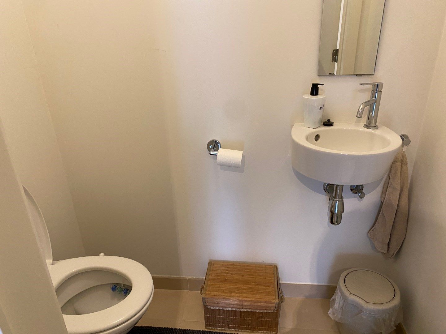 Ruim appartement met 2 terrassen.  foto 18