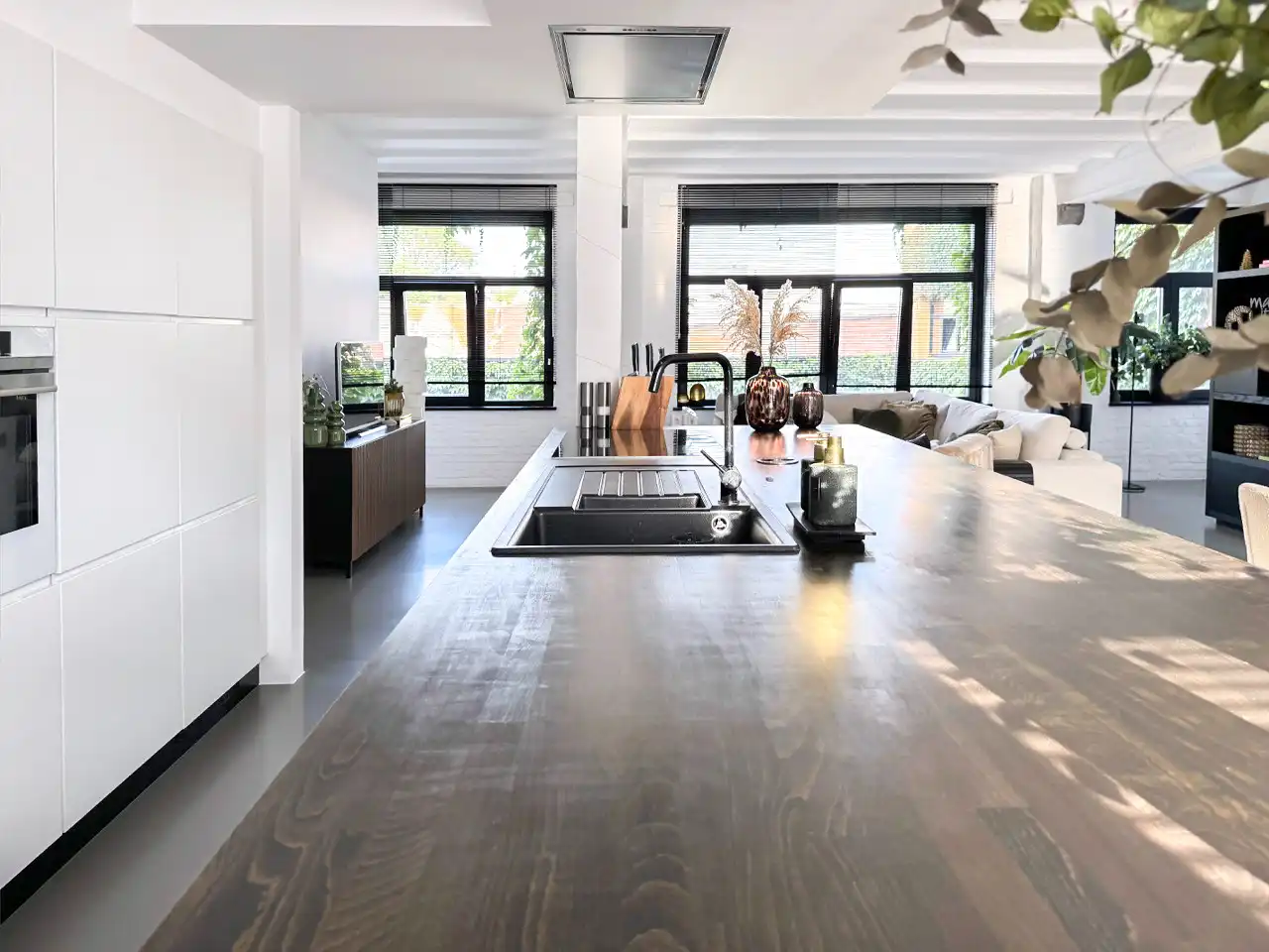 Karaktervolle Loft in historische pianofabriek! foto 6