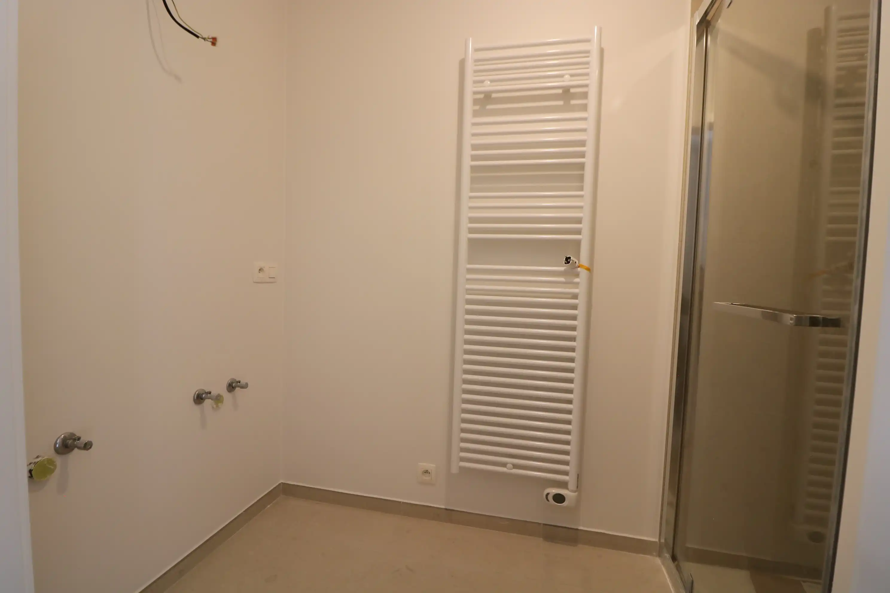 Prachtig nieuwbouwappartement met 2 slaapkamers gelegen in het centrum van Blankenberge. foto 5