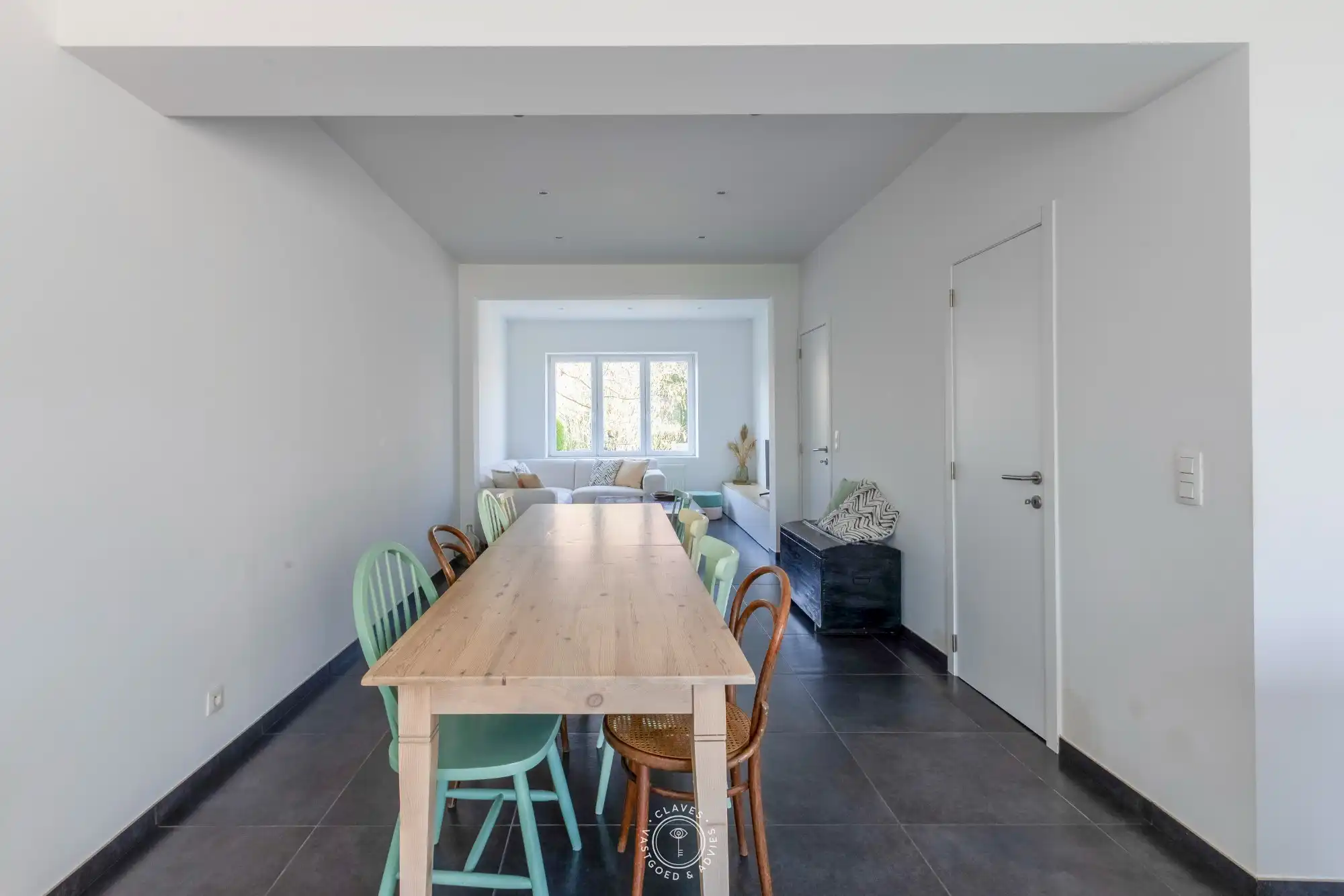 Aangename woning in de gegeerde Vogeltjeswijk foto 11