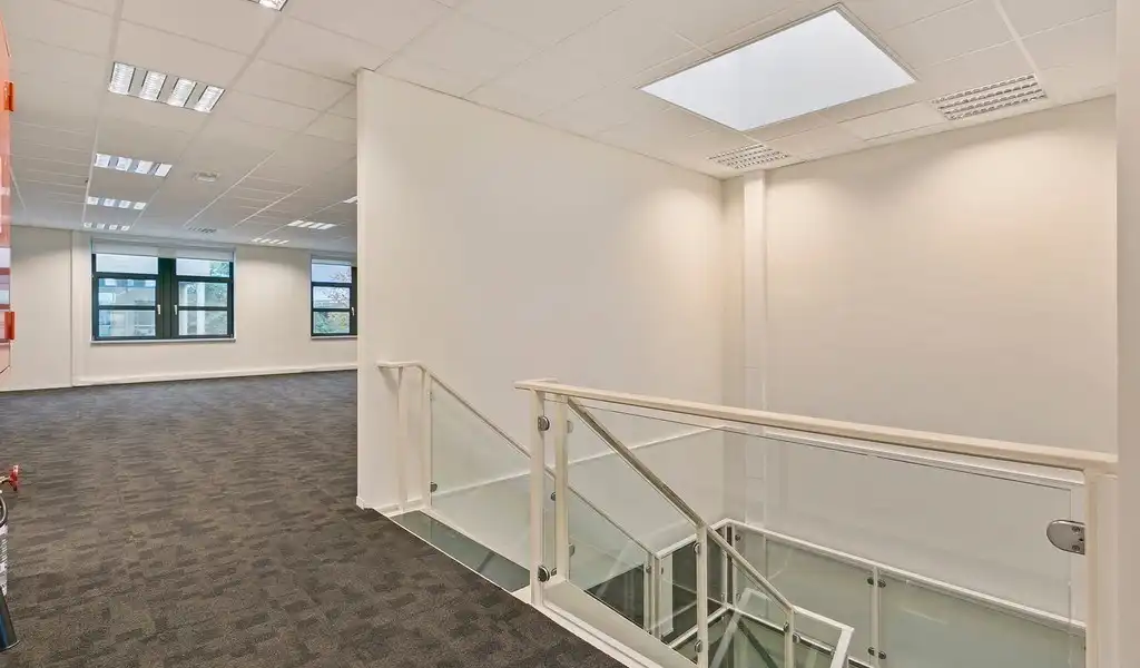 Instapklare kantoorruimte te huur in Businesspark E19 te Mechelen foto 9