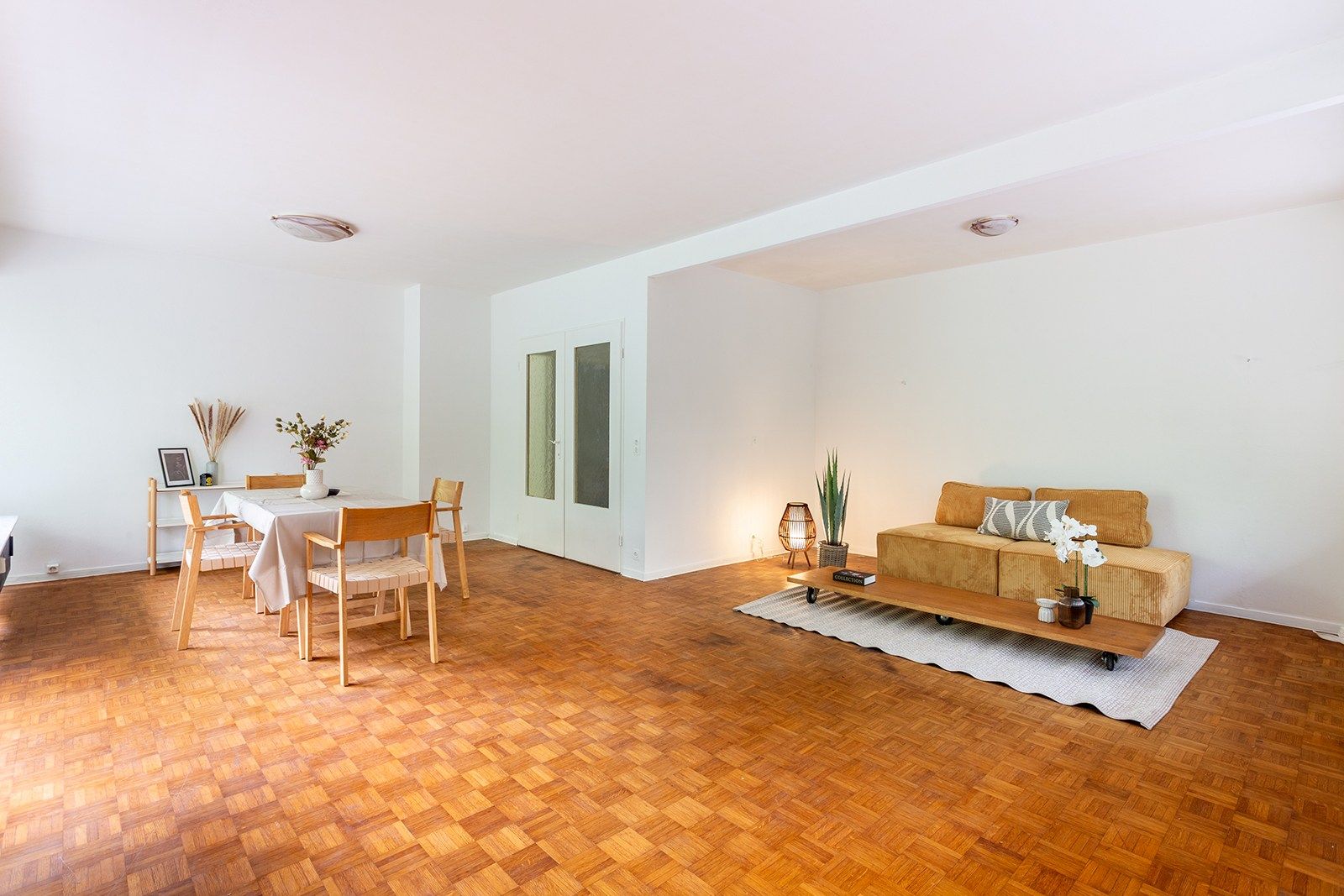2 slaapkamer appartement met veel lichtinval foto 2