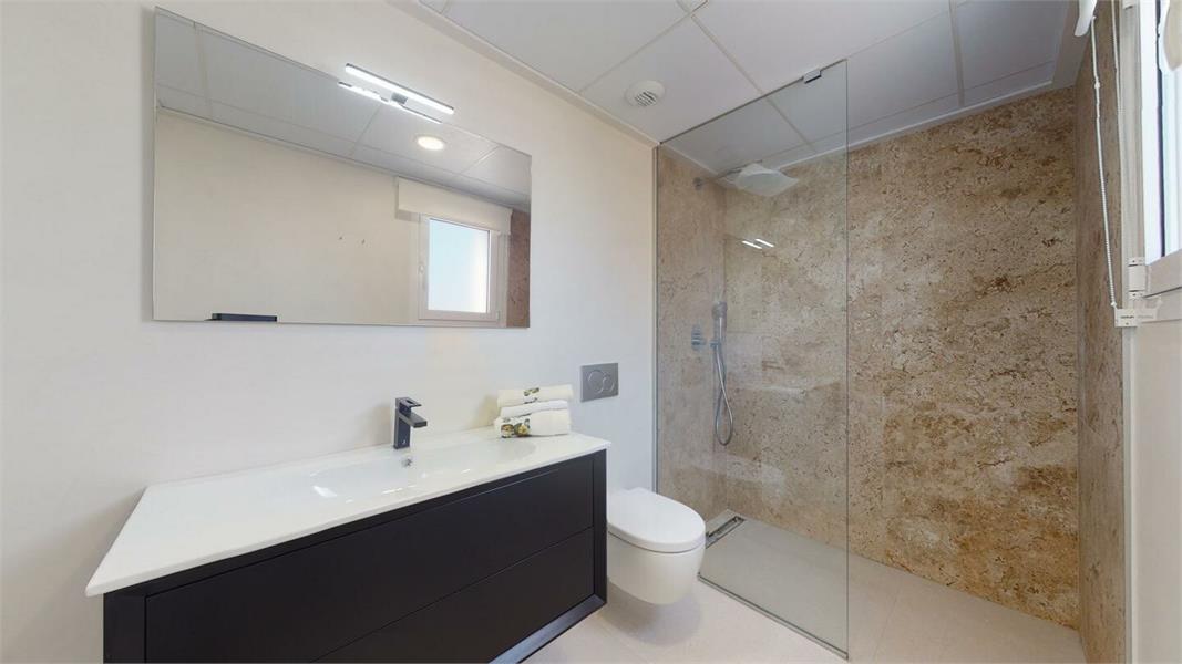 Bouw van onafhankelijke nieuwbouwvilla's, met privézwembaden en moderne afwerkingen. foto 15