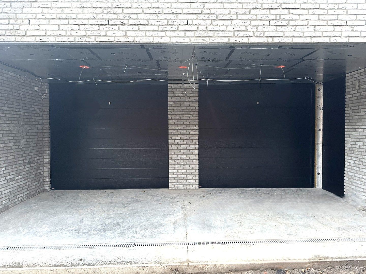 Gunstig gelegen garage centrum Torhout. foto 2