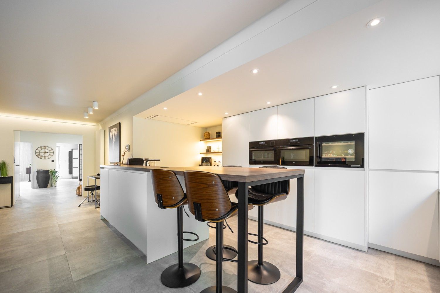 Ruim en lichtrijk 3-slaapkamer appartement met zicht op groen en ruim terras foto 4