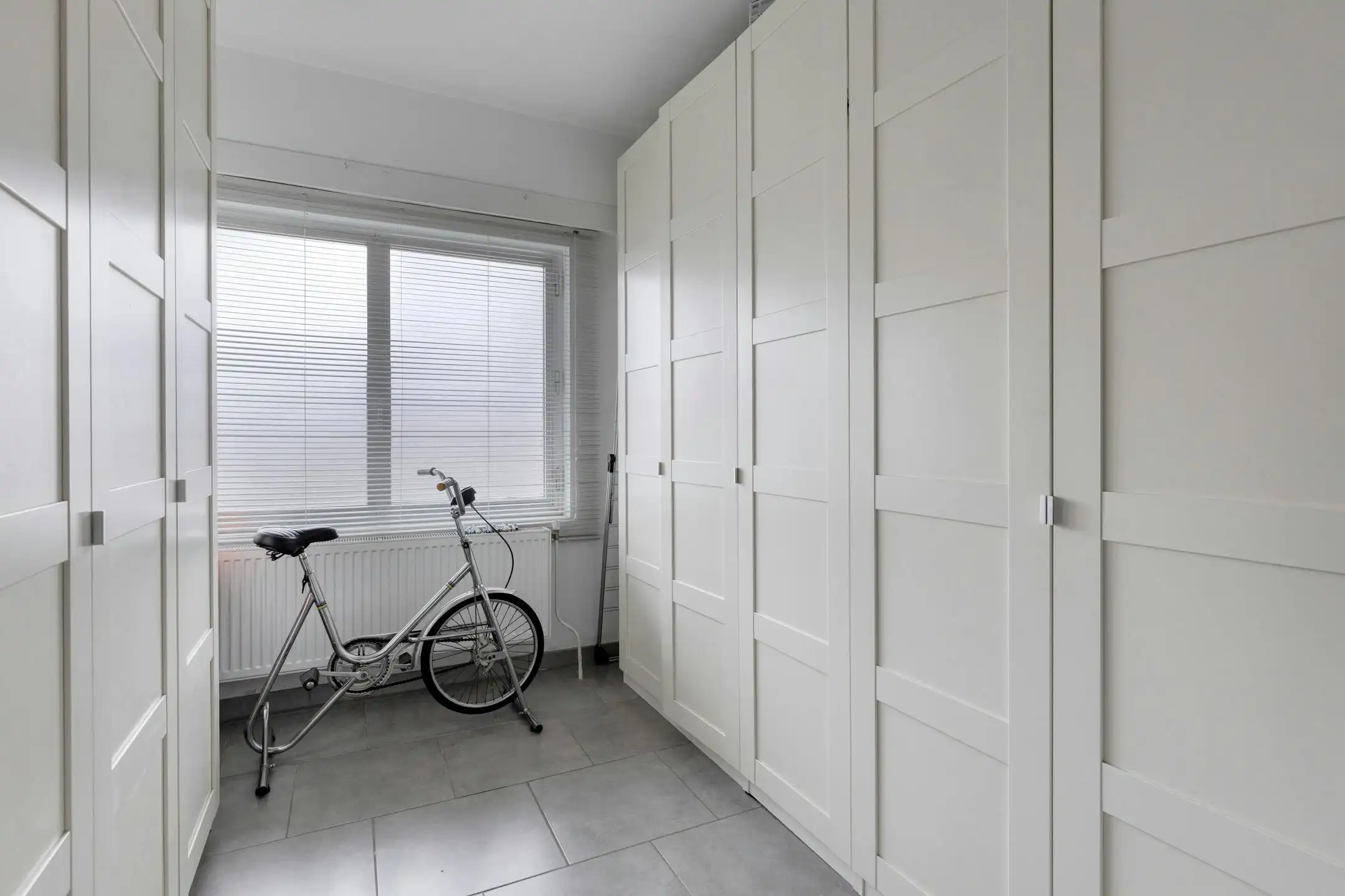 Centraal, verzorgd en stijlvol appartement met tuin en garage foto 13