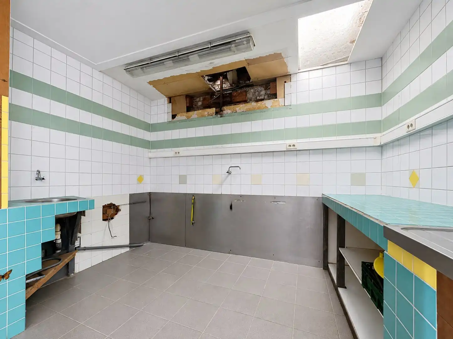 Handelspand met woongelegenheid op toplocatie in Kessel-Lo foto 9