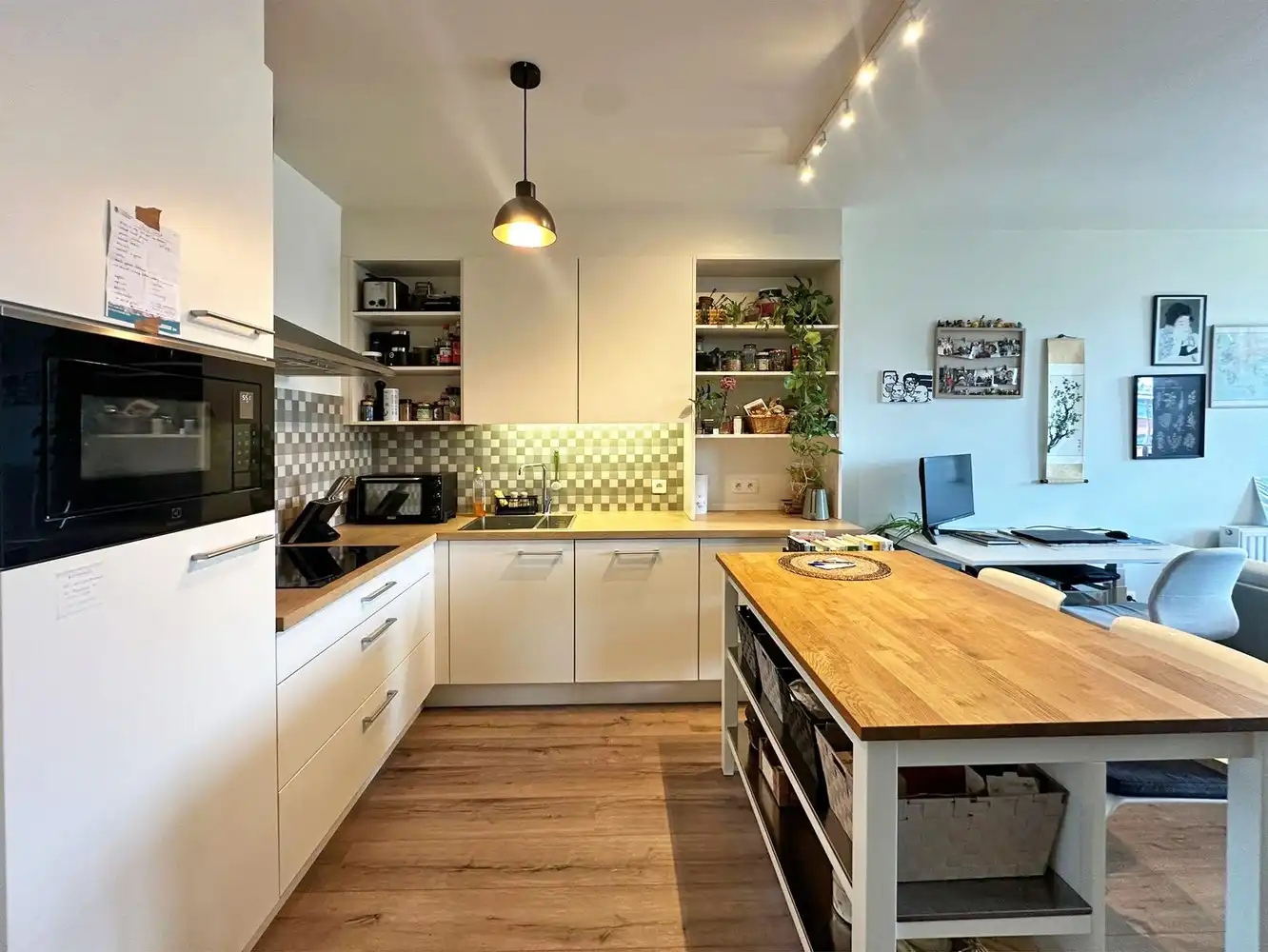 Modern 1 slaapkamer appartement in Antwerpen! foto {{pictureIndex}}