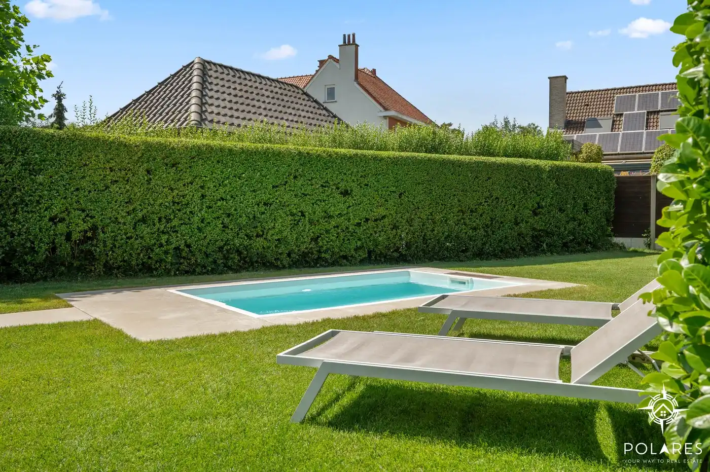 Volledig gerenoveerde moderne bungalow met zwembad – 100% instapklaar. foto 24