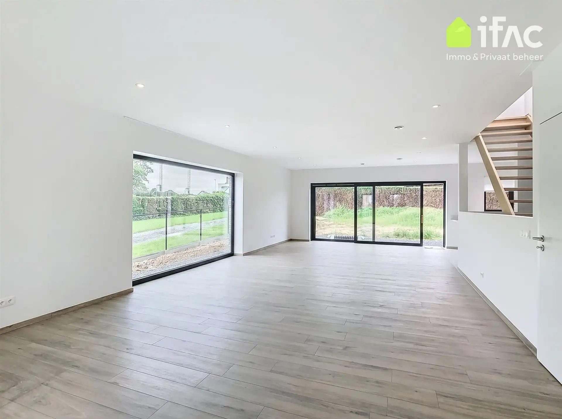 Moderne en energiezuinige villa foto 2