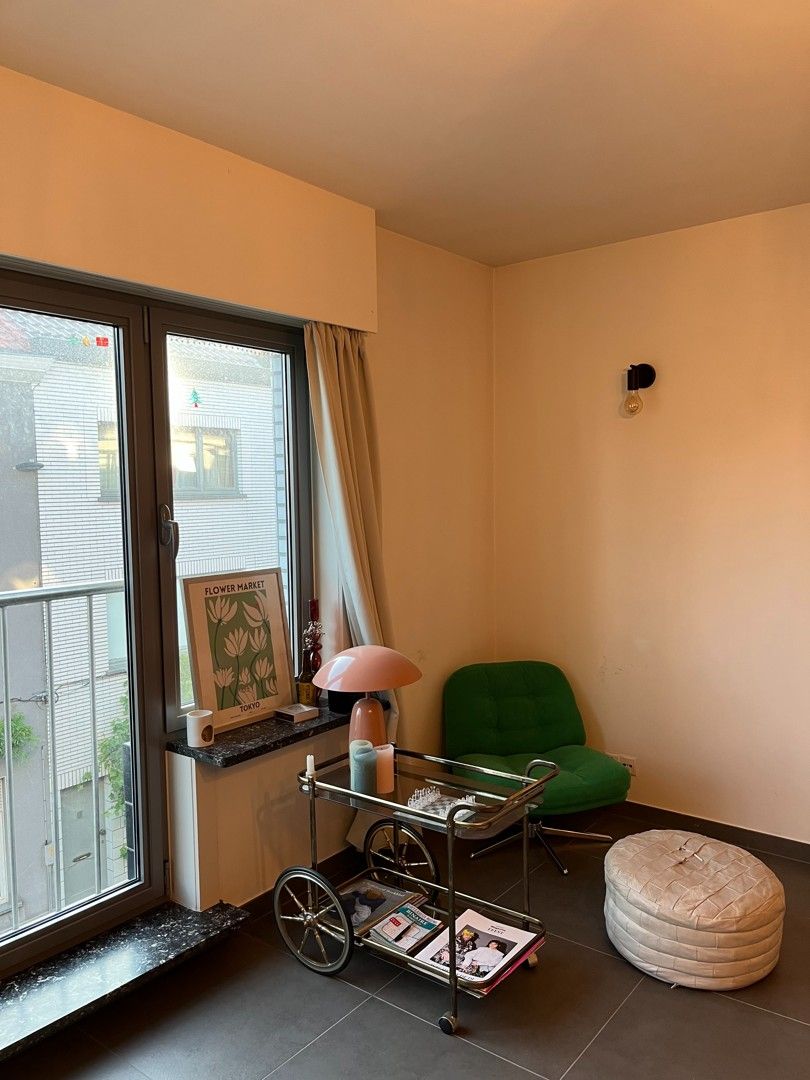 Stijlvol en lichtrijk appartement met garage te huur in hartje Gent foto 4