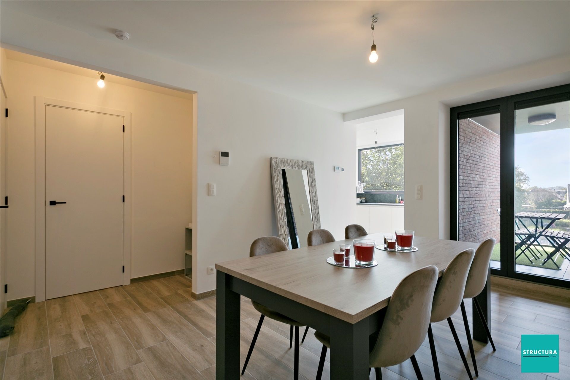  Appartement met terras en garage te huur nabij Merchtem centrum foto 3