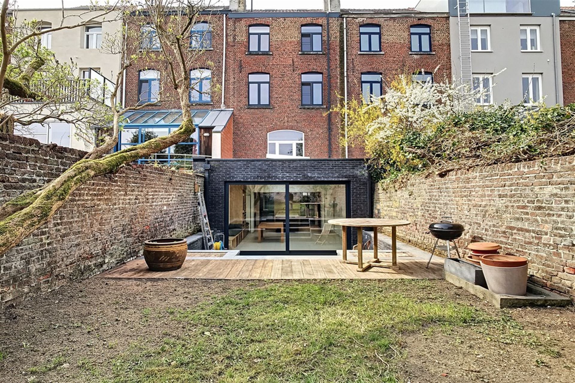 Prachtig gerenoveerde herenwoning foto 23