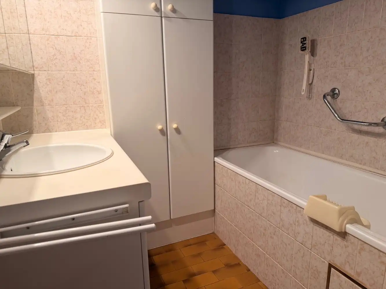 Appartement met 2 slaapkamers, privé-kelder en ondergrondse autostaanplaats foto 9