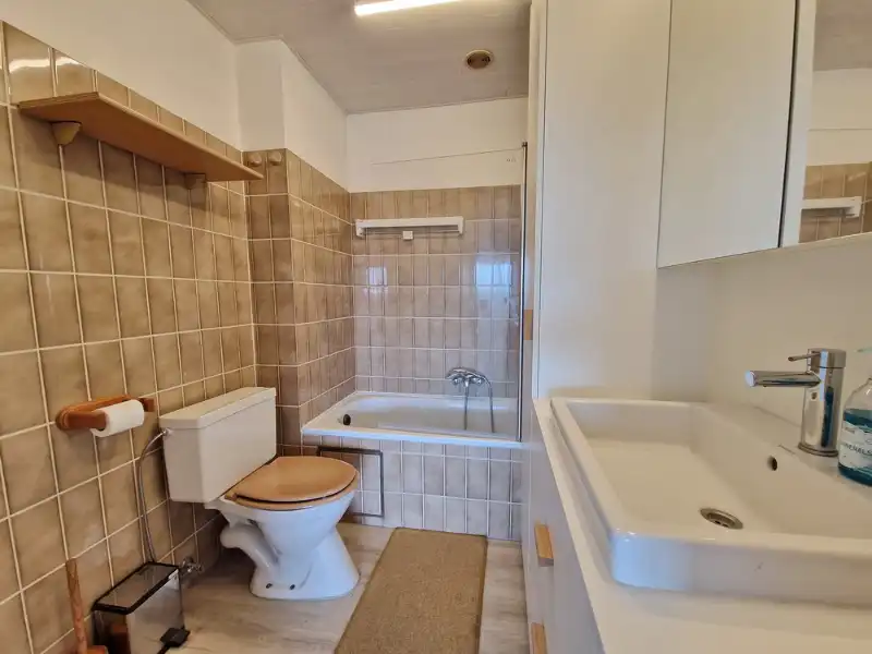 Zongerichte studio met terras vlak aan zee! foto 3