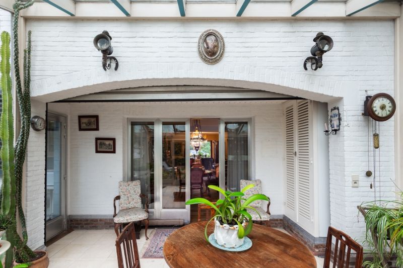 Toplocatie! Uiterst charmante villa met een zee van ruimte, Z-W tuin! foto 11