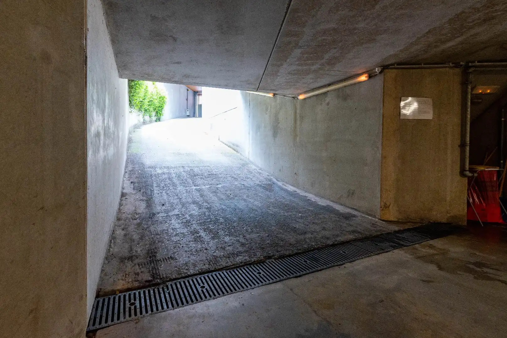 Ondergrondse garagebox nabij Centraal Station foto 4